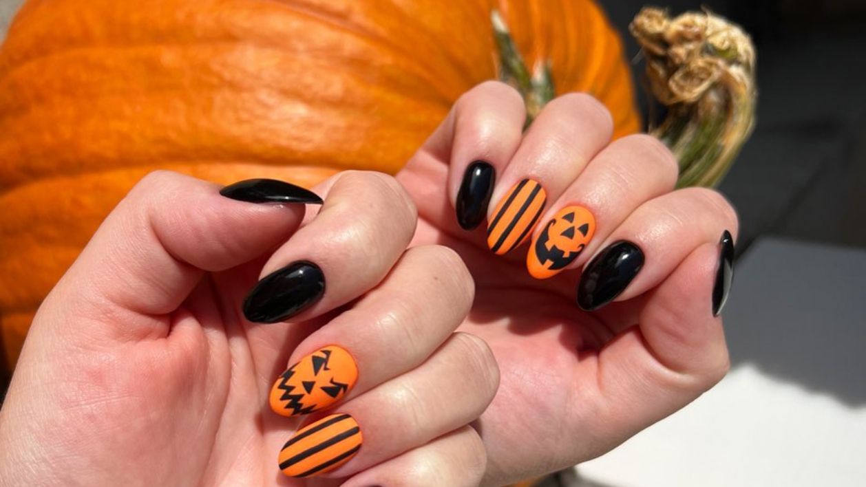 Хэллоуин 2022 - оригинальные идеи маникюра, интересный и трендовый дизайн Хэллоуин 2022 - оригинальные идеи маникюра, интересный и трендовый дизайн