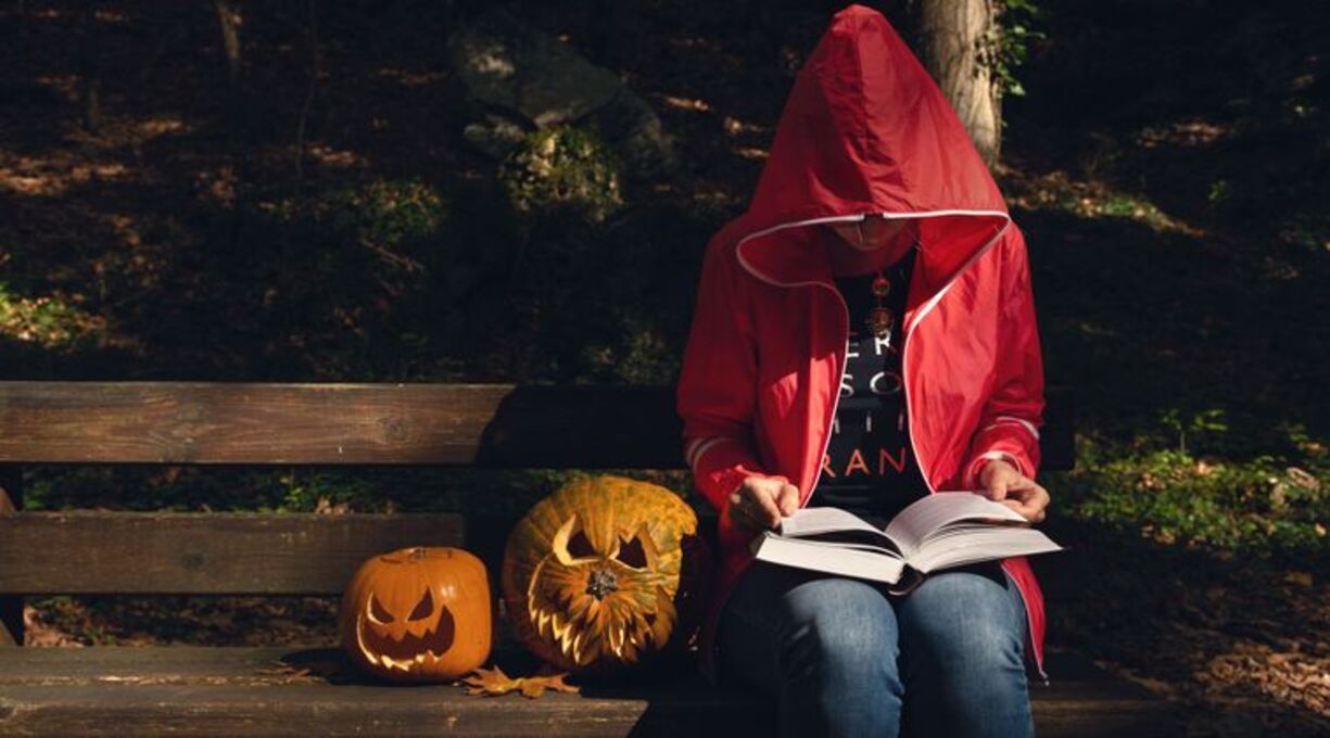 Хэллоуин с книгой - 6 лучших книг для ценителей жанра