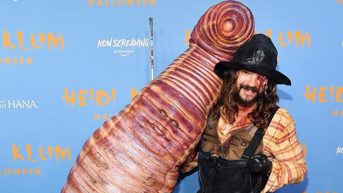 Гайді Клум перетворилася на дощового черв’яка на Геловін Гайді Клум перетворилася на дощового черв’яка на Геловін