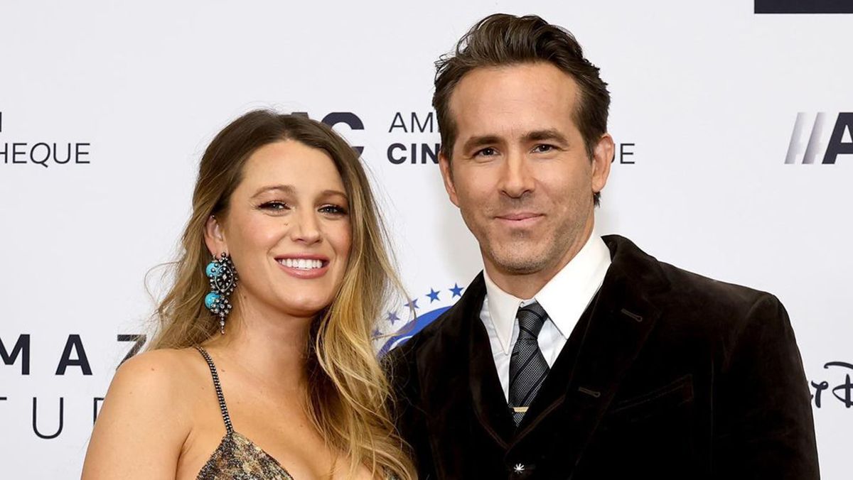 Розкішний вихід вагітної Блейк Лайвлі Розкішний вихід вагітної Блейк Лайвлі