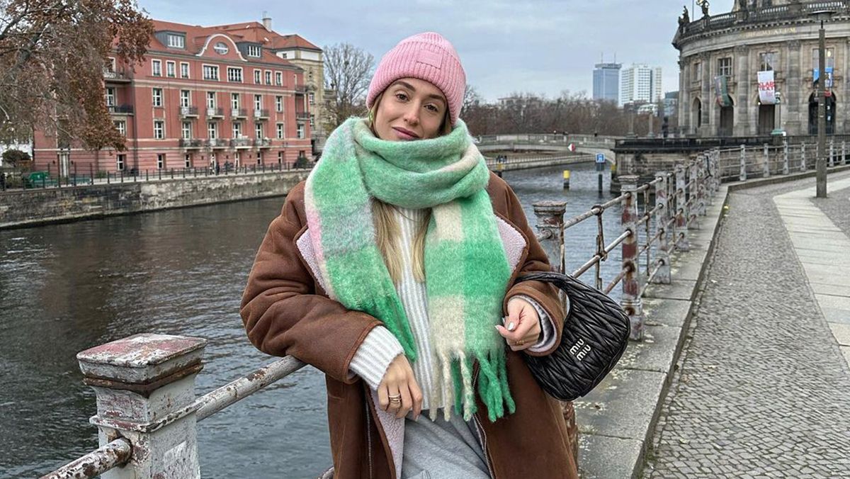 Стильні шарфи на зиму 2022 Стильні шарфи на зиму 2022