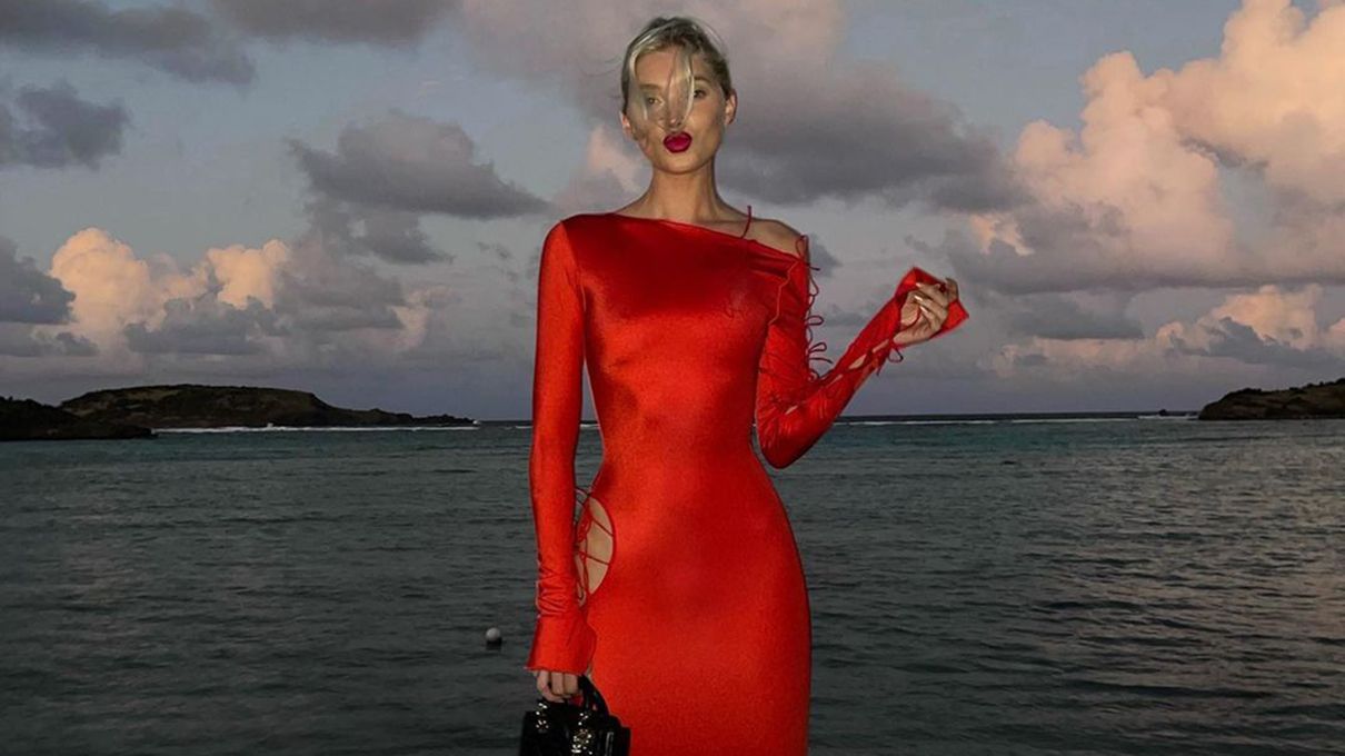 Стильний образ Ельзи Госк Стильний образ Ельзи Госк