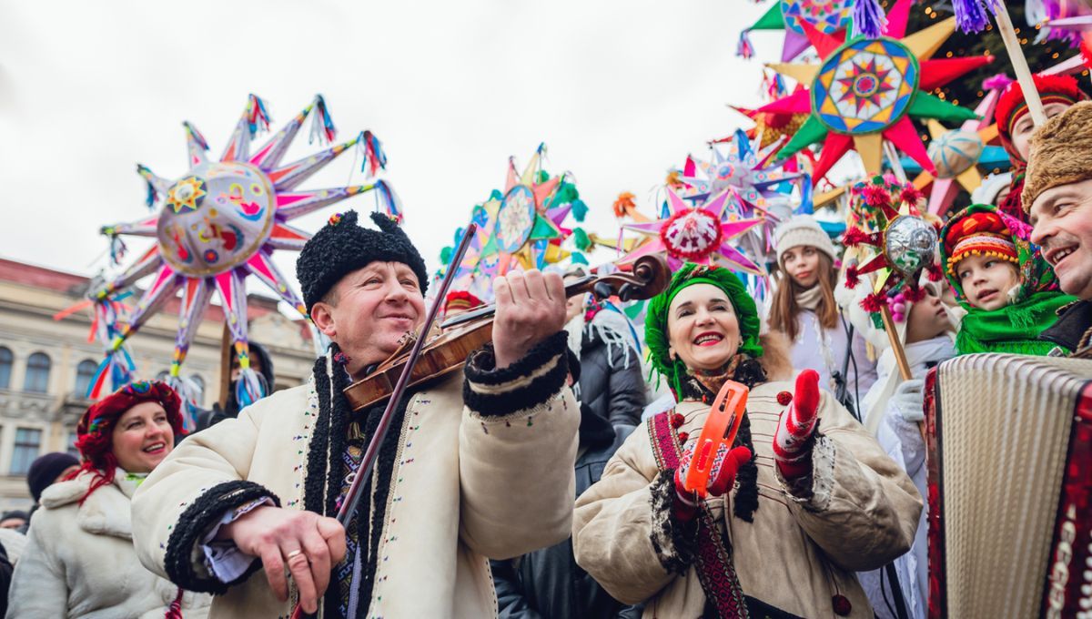 Самые известные колядки для детей и взрослых на украинском языке – текст Самые известные колядки для детей и взрослых на украинском языке – текст