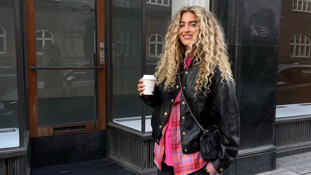 Стильная верхняя одежда на весну 2023 Стильная верхняя одежда на весну 2023