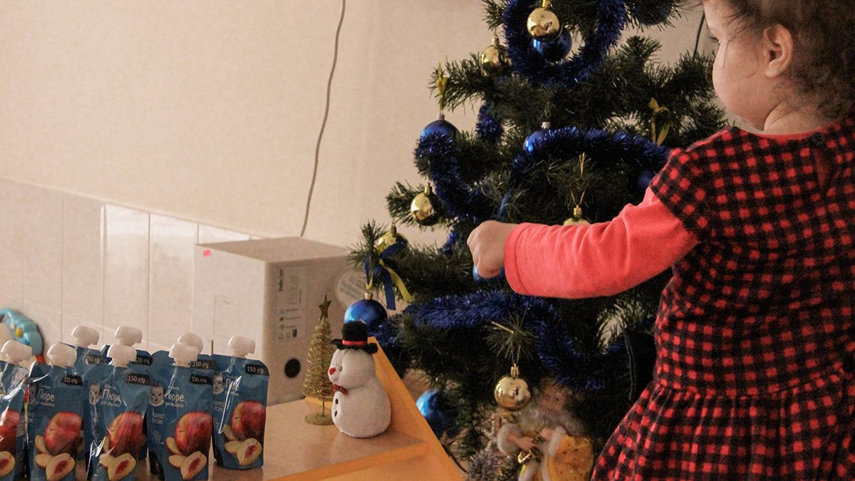 Nestlé передала понад 500 тонн дитячого харчування в лікарні та дитячі будинки Nestlé передала понад 500 тонн дитячого харчування в лікарні та дитячі будинки