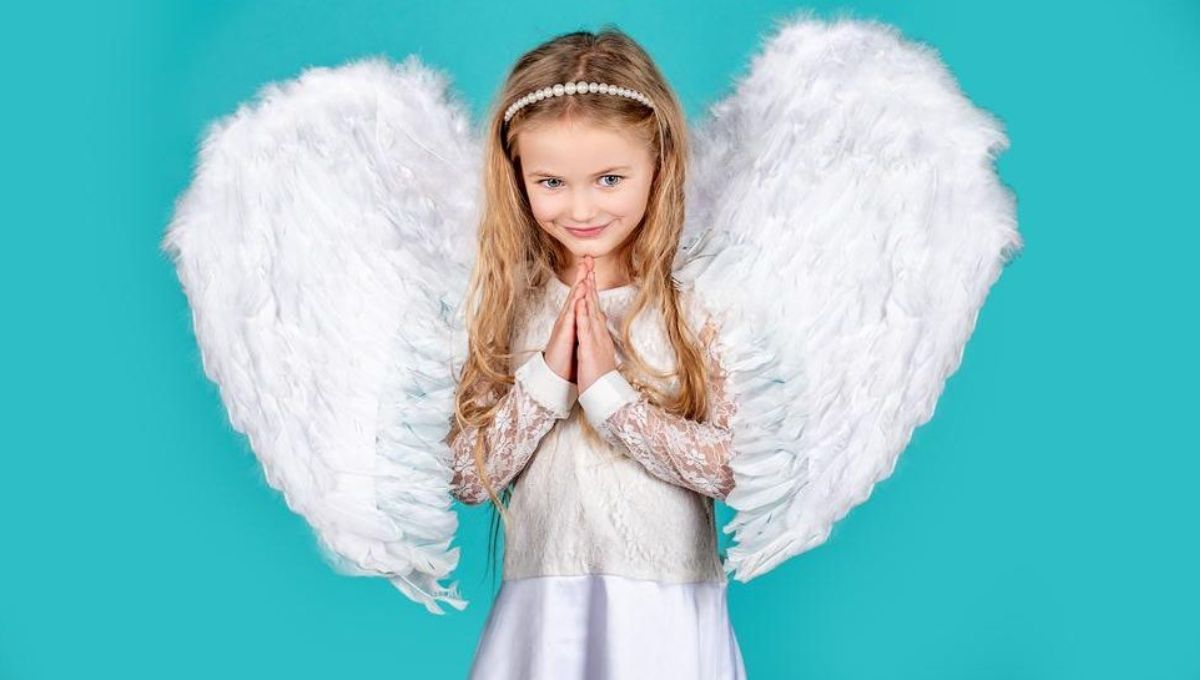 День ангела Оксани 2023: неймовірні листівки для іменинниць