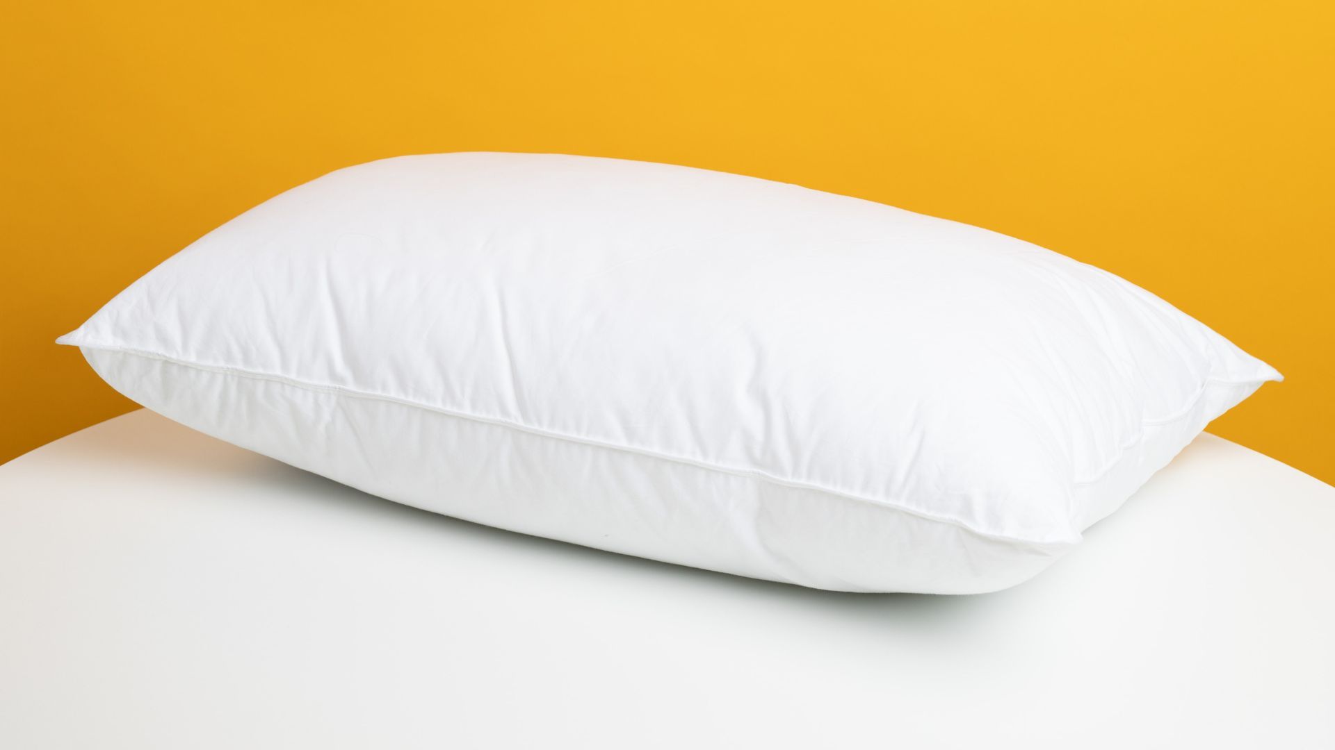 Як правильно попрати пухові подушки в пральній машинці - Lifestyle 24 Як правильно попрати пухові подушки в пральній машинці - Lifestyle 24