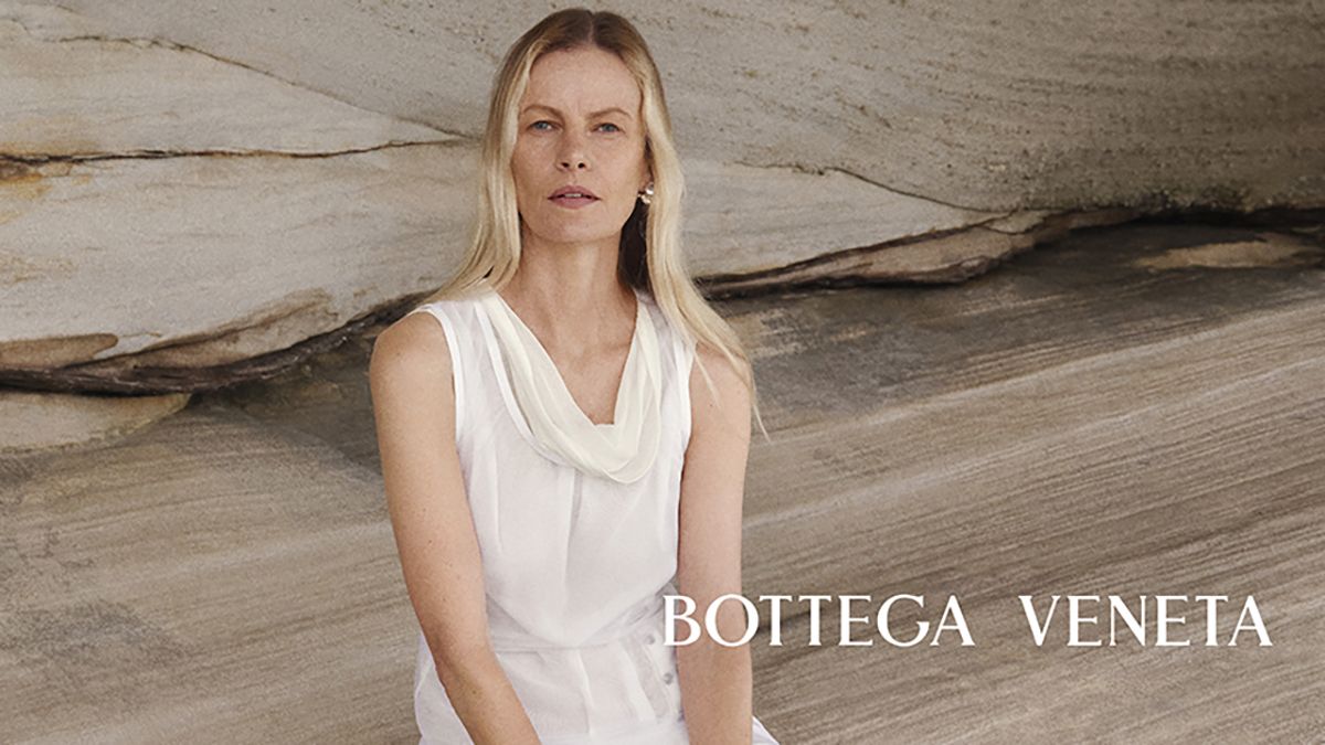 Bottega Veneta  представили нову сумку 