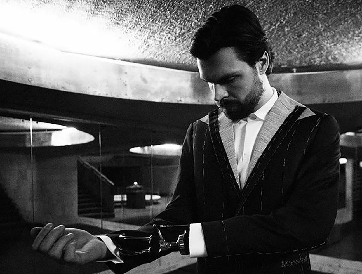 Защитник Мариуполя Илья Самойленко стал лицом бренда одежды: пробирающий к стенам ролик - Fashion Защитник Мариуполя Илья Самойленко стал лицом бренда одежды: пробирающий к стенам ролик - Fashion