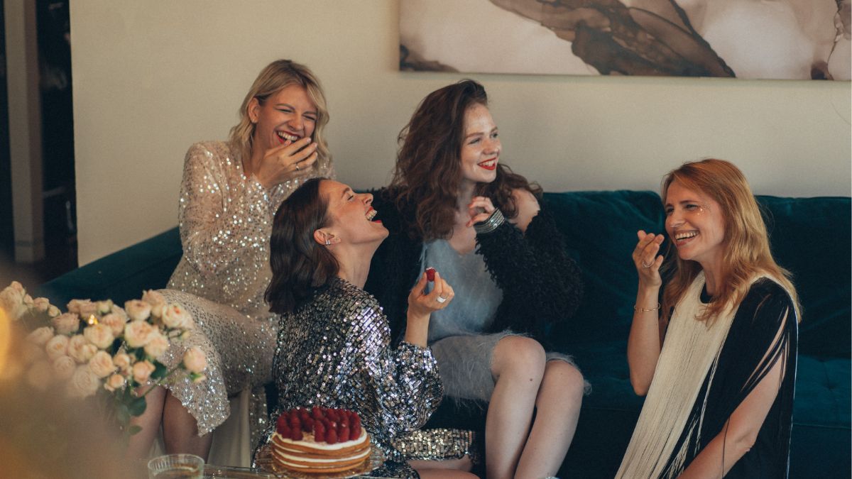 Куда пойти с подругами на 8 марта – список мест Куда пойти с подругами на 8 марта – список мест