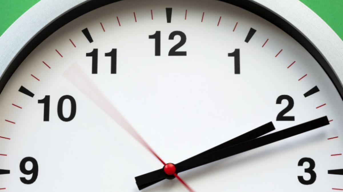Літній час Україна 2023 – яка різниця з іншими країнами Літній час Україна 2023 – яка різниця з іншими країнами