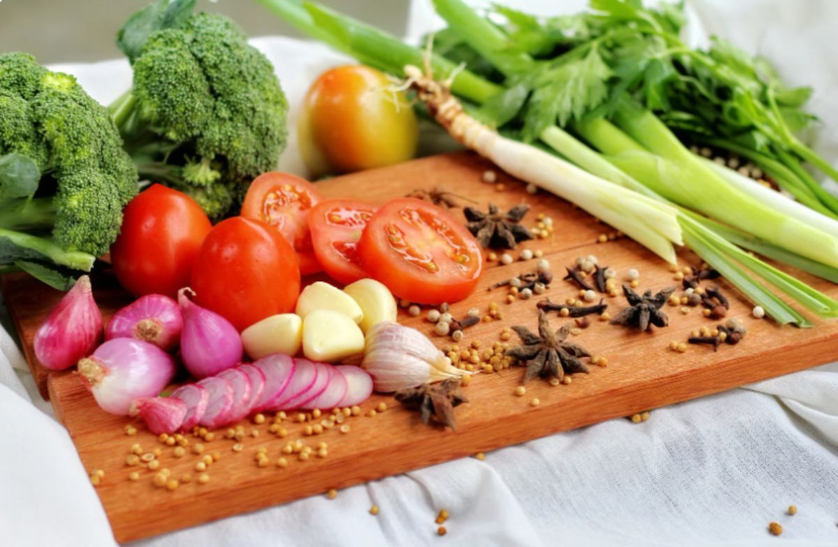 Как быстро почистить овощи – советы для кухни