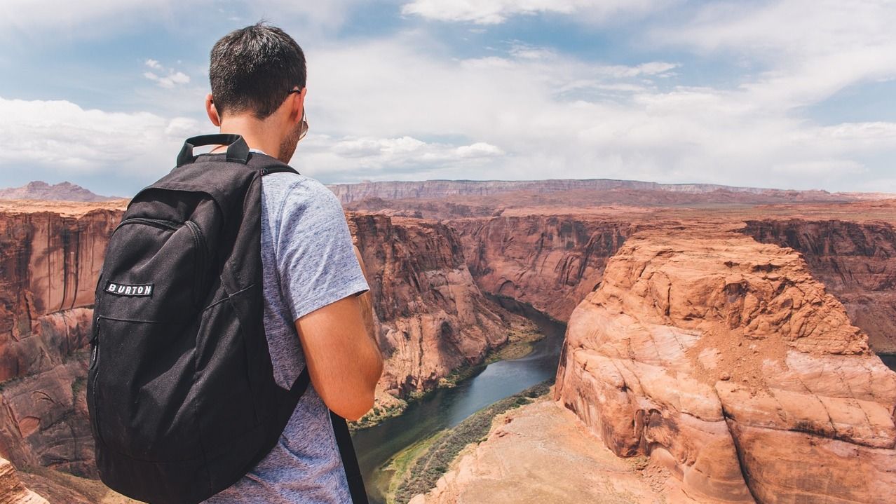 Поздравления с Днем геолога 2023 - картинки с профессиональным праздником Поздравления с Днем геолога 2023 - картинки с профессиональным праздником