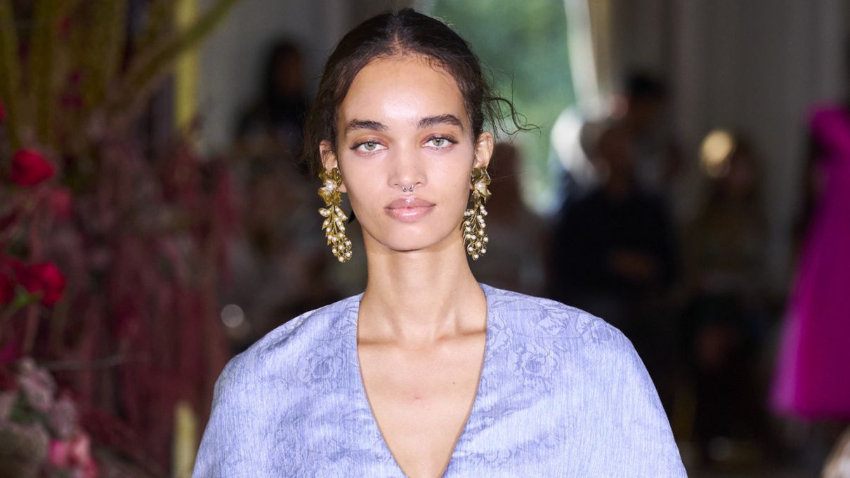 Трендовые аксессуары весны 2023 Трендовые аксессуары весны 2023