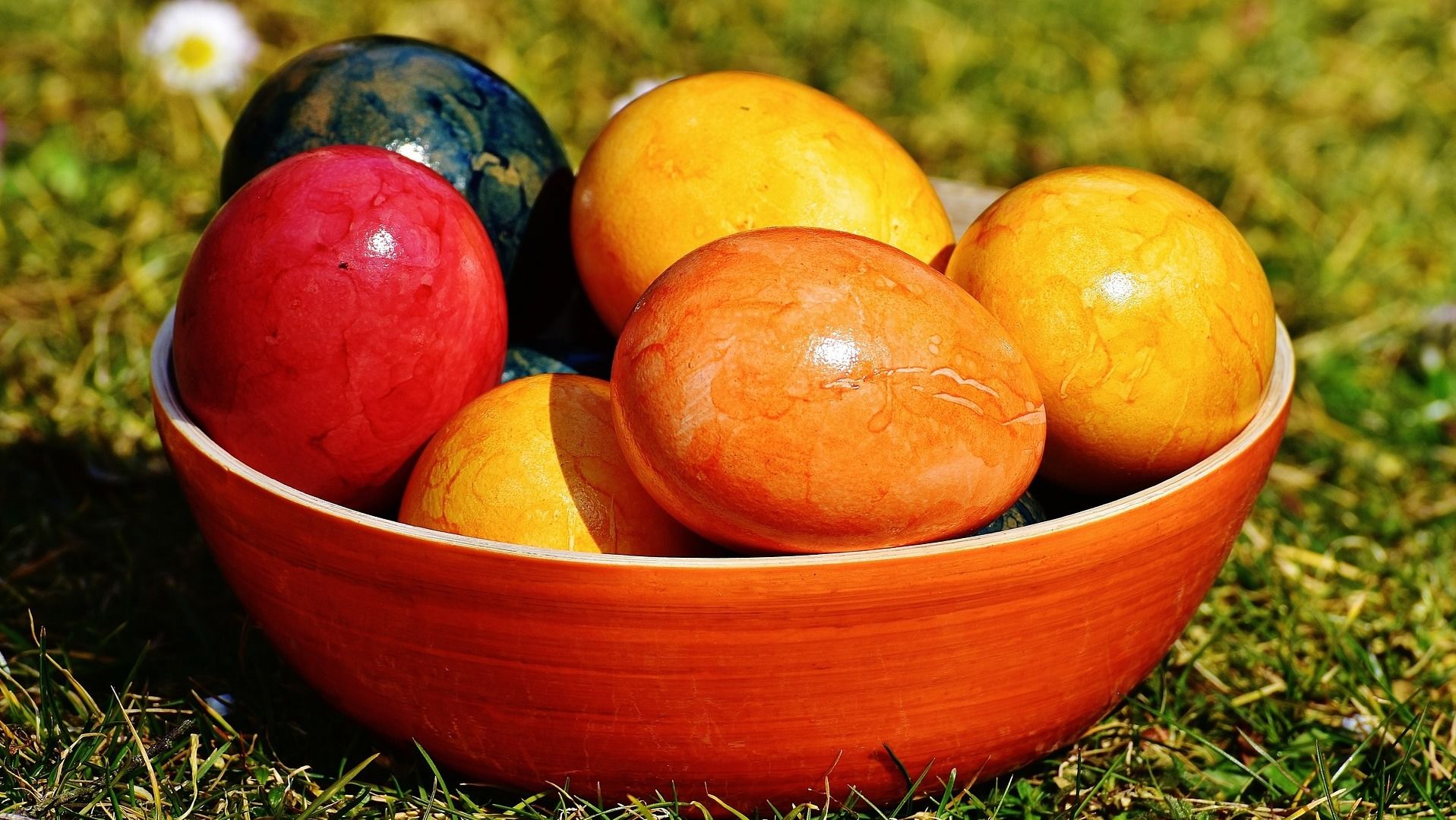 Как разрисовать писанку и яйца на Пасху - лучшие способы фото Как разрисовать писанку и яйца на Пасху - лучшие способы фото