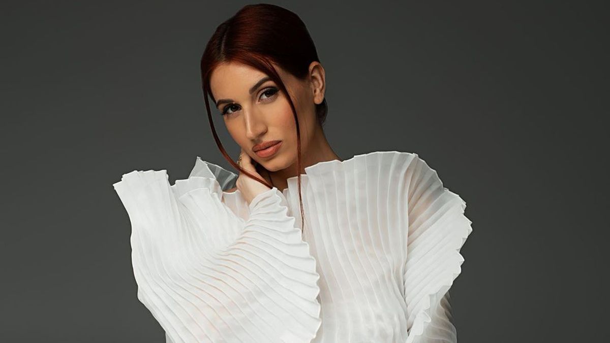 Роскошная фотосессия Евгении Эмеральд Роскошная фотосессия Евгении Эмеральд