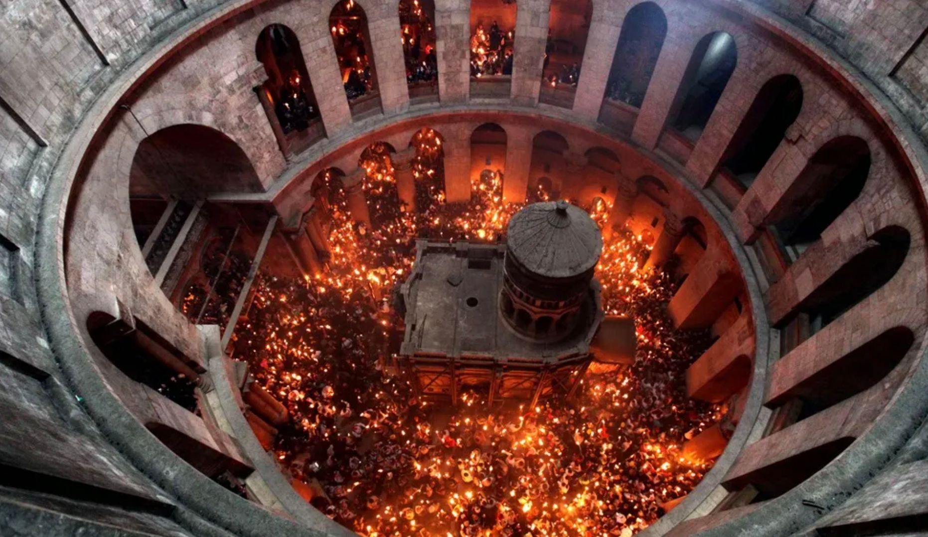 Сходження Благодатного вогню 2023 – дата, коли зійде, місце Сходження Благодатного вогню 2023 – дата, коли зійде, місце