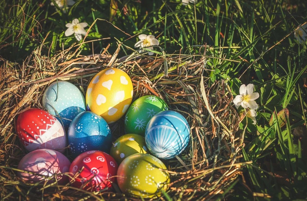 Як розписати яйця на Великдень 2023 – 4 способи, які зможе повторити кожен
