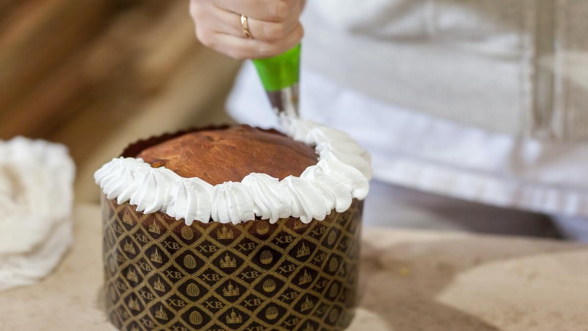 В какой день лучше выпекать куличи 2023 В какой день лучше выпекать куличи 2023