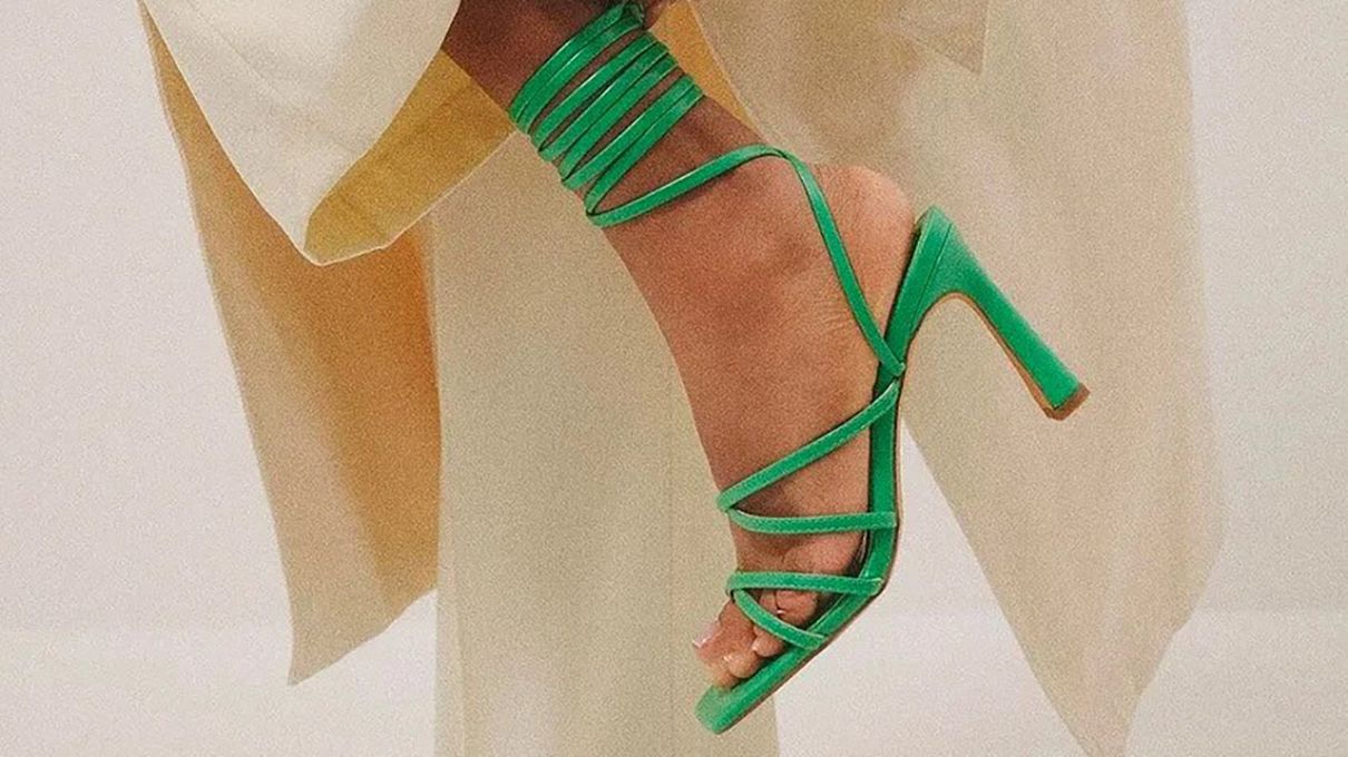 Трендовые босоножки на лето 2023 Трендовые босоножки на лето 2023