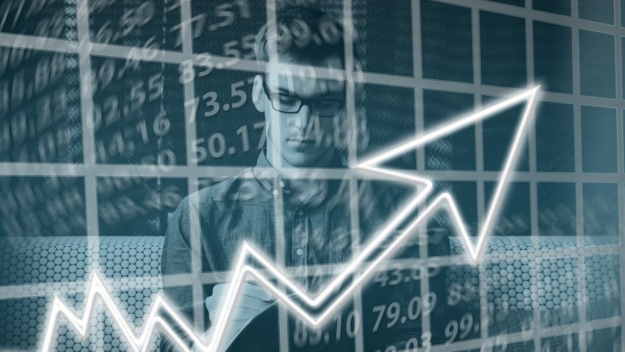 Гороскоп на травень - яким знакам зодіаку принесе дохід Гороскоп на травень - яким знакам зодіаку принесе дохід