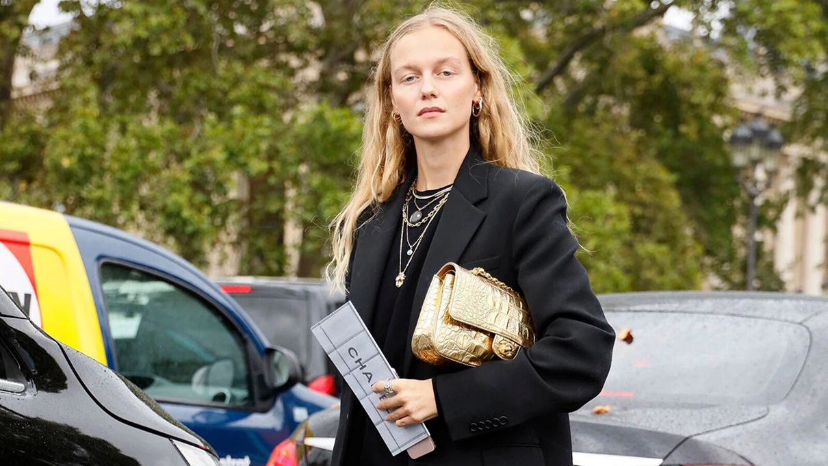 Стильні блейзери, які завжди будуть актуальними Стильні блейзери, які завжди будуть актуальними