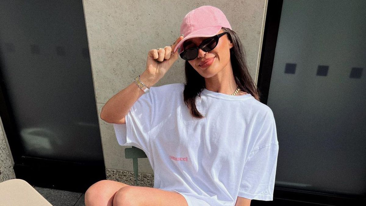 Найкращі головні убори Алісії Родді Найкращі головні убори Алісії Родді