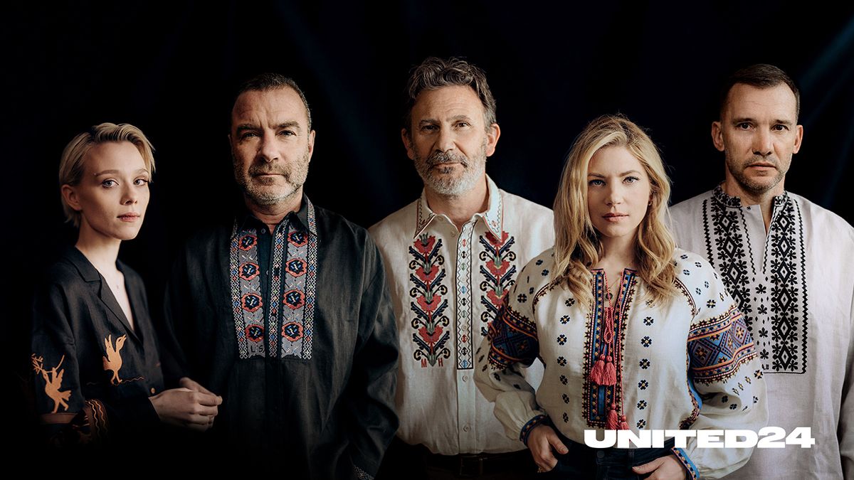 Амбассадоры UNITED24 в вышитых рубашках Амбассадоры UNITED24 в вышитых рубашках
