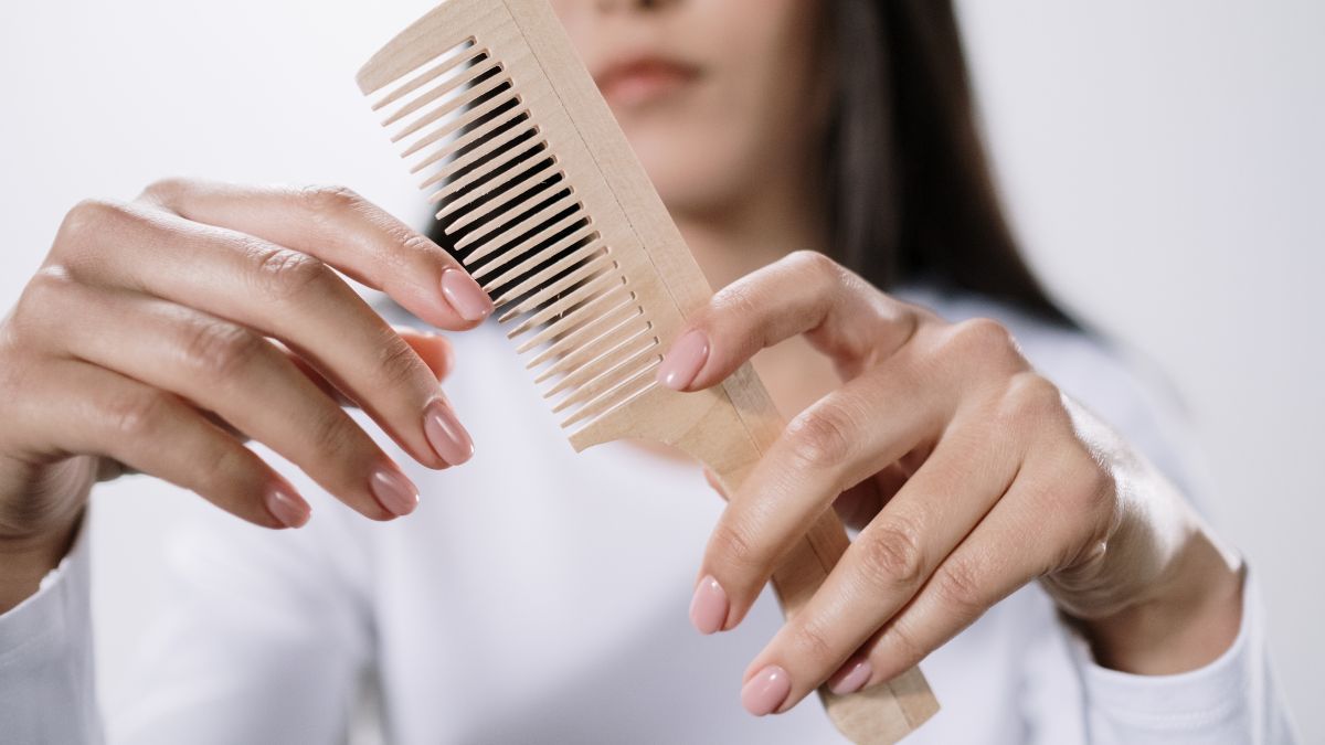 Как почистить расческу от грязи Как почистить расческу от грязи