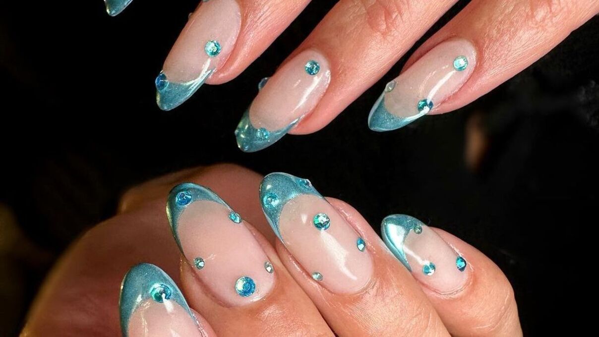 Тренд маникюра на лето 2023 года. Тренд маникюра на лето 2023 года.