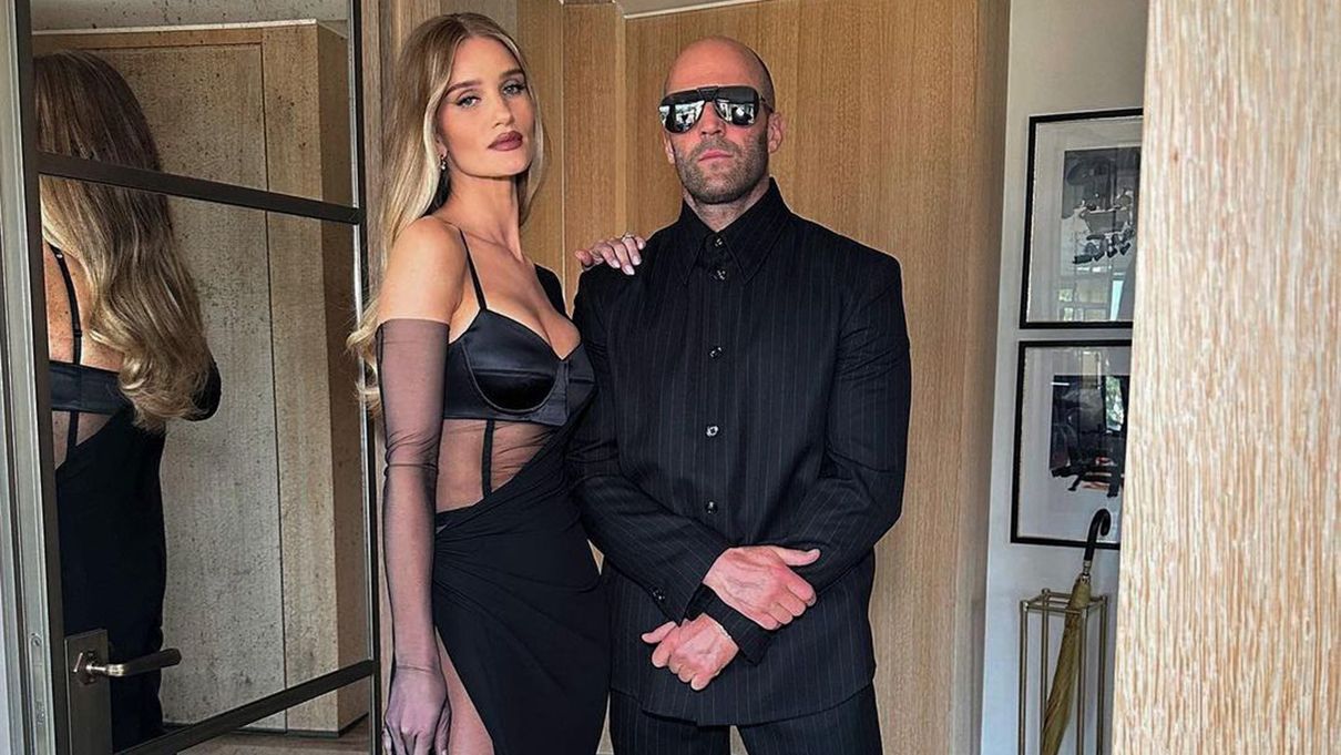 Взуття на літо, яке можна носити з сукнями Взуття на літо, яке можна носити з сукнями