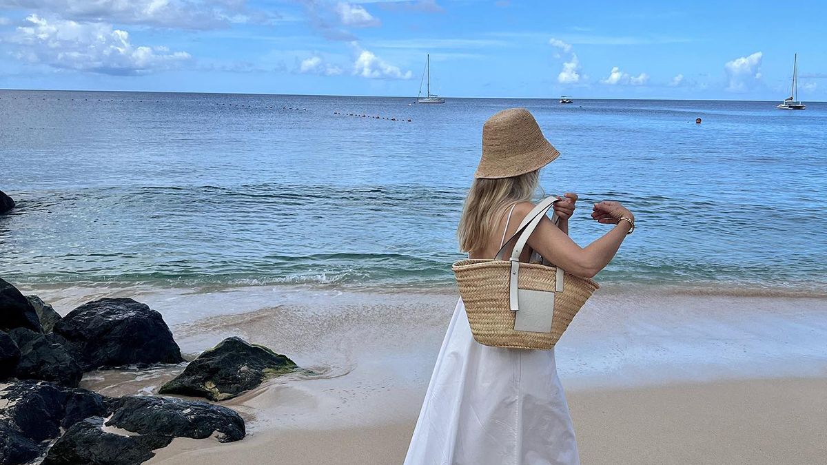 Вбрання, яке має бути в гардеробі у кожної дівчини Вбрання, яке має бути в гардеробі у кожної дівчини