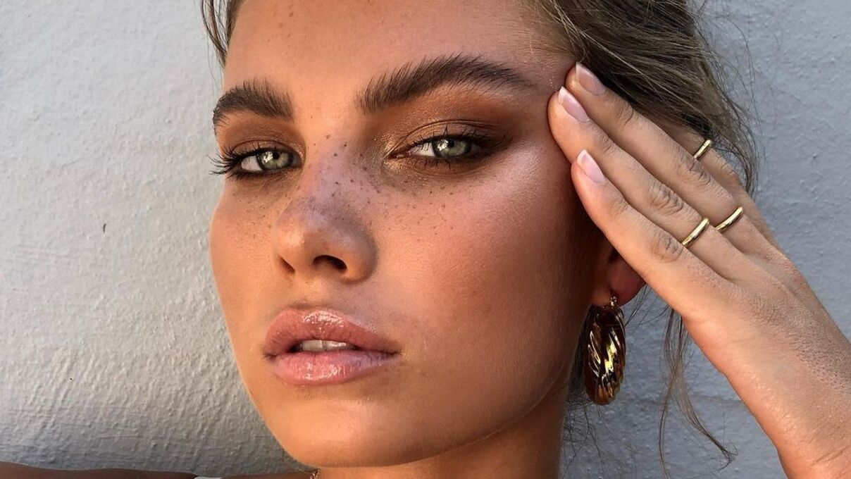 Latte makeup Latte makeup