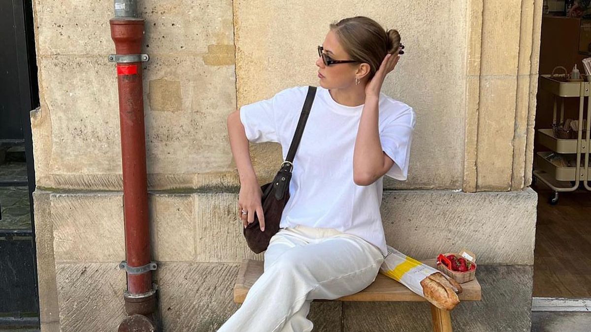 С чем носить летом белые штаны С чем носить летом белые штаны