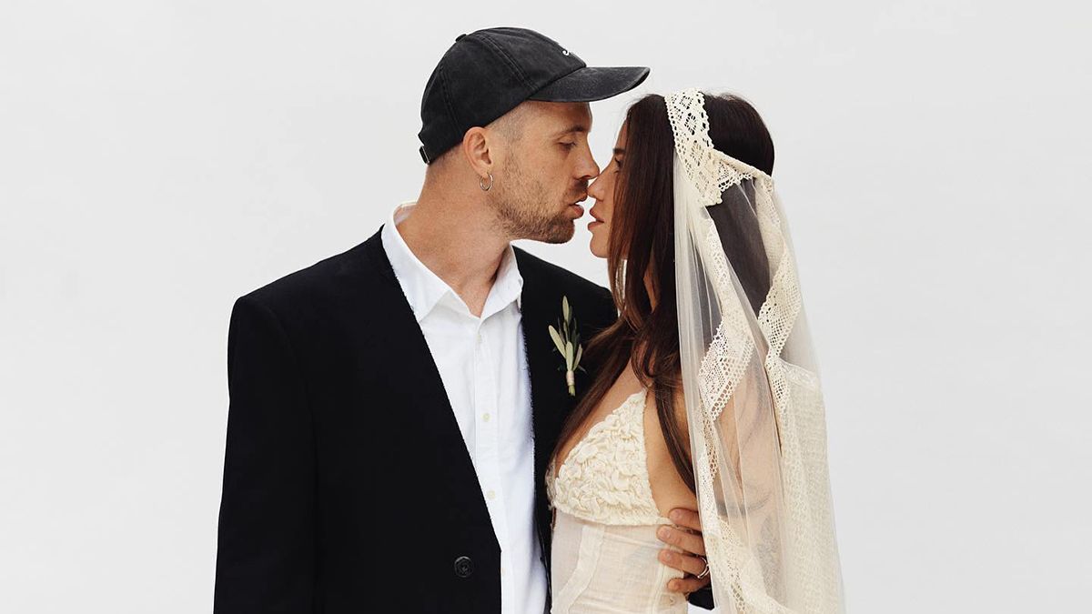 Что изображено на фате Наде Дорофеевой Что изображено на фате Наде Дорофеевой