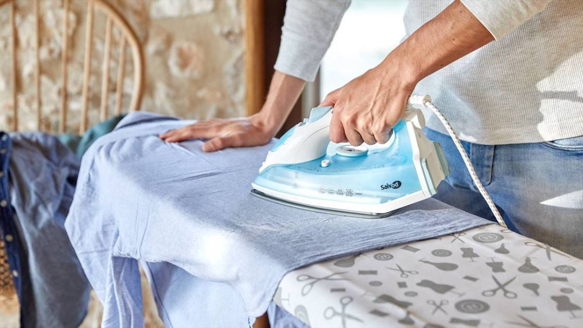 Почему не надо гладить постельное белье