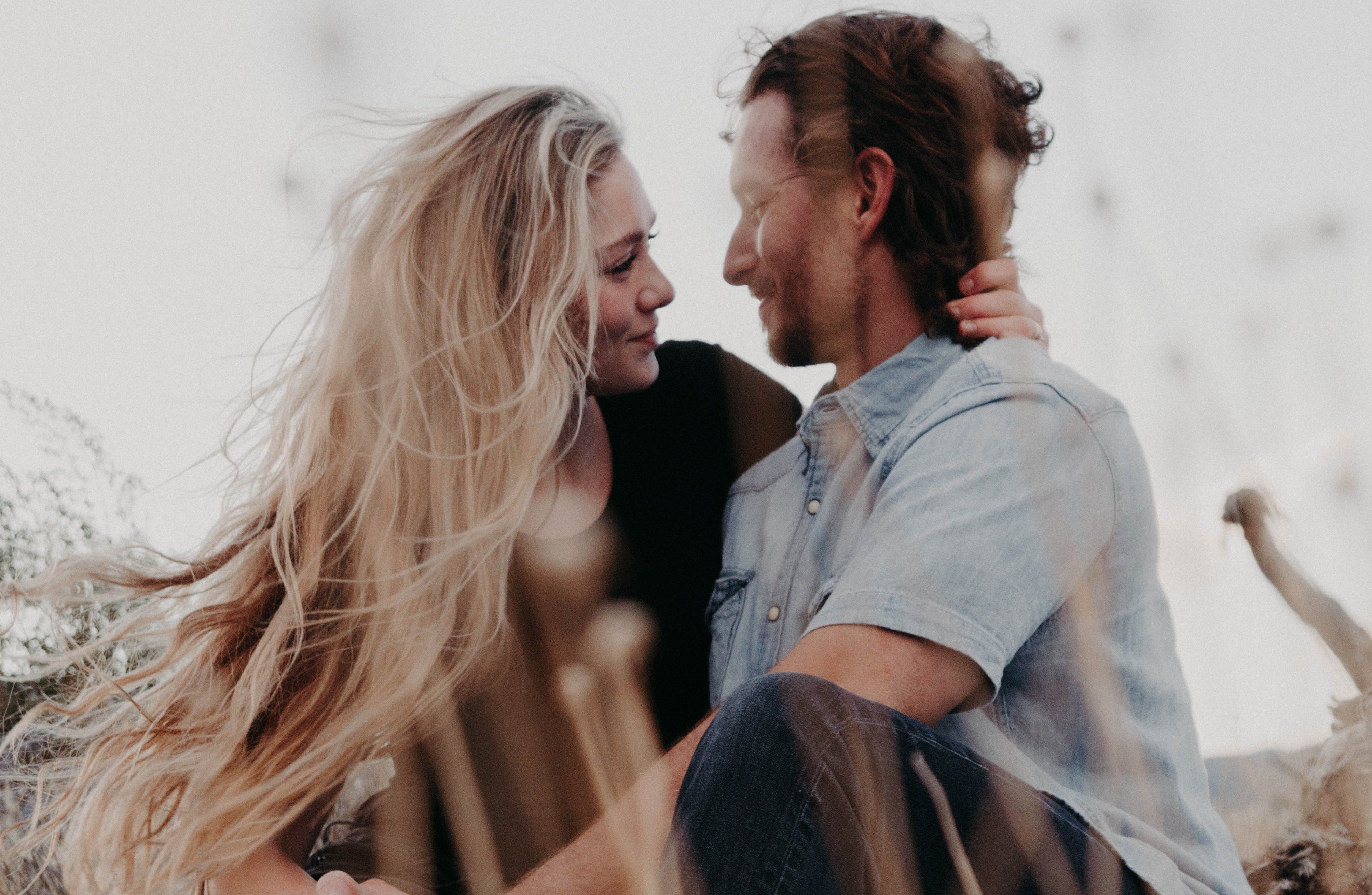 Голосом можна спокусити партнера ще на першому побаченні Голосом можна спокусити партнера ще на першому побаченні