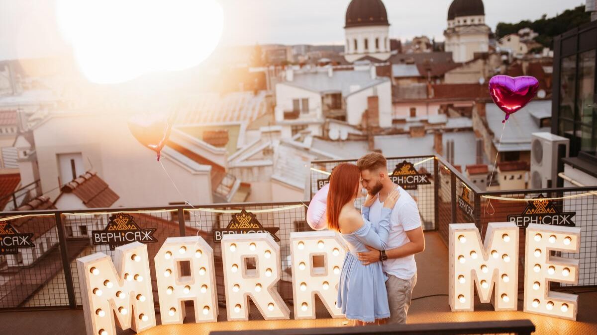 Предложение руки и сердца во Львове – где признаться девушке, необычные места и Предложение руки и сердца во Львове – где признаться девушке, необычные места и