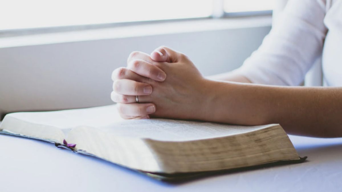 Молитва на Медовий Спас 2023 – як правильно молитися