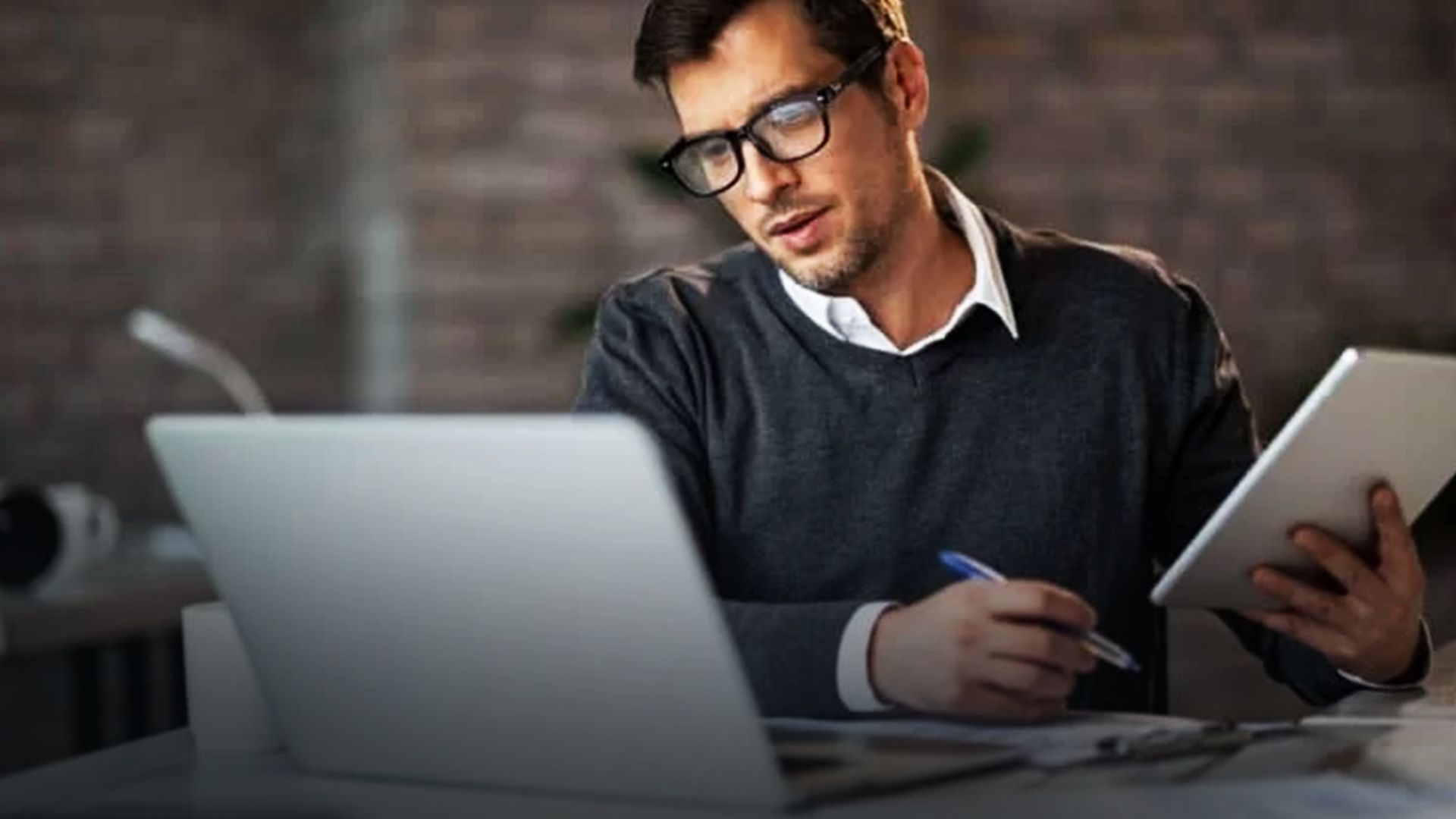 Знаки зодіаку, для яких робота на першому місці - Lifestyle 24 Знаки зодіаку, для яких робота на першому місці - Lifestyle 24