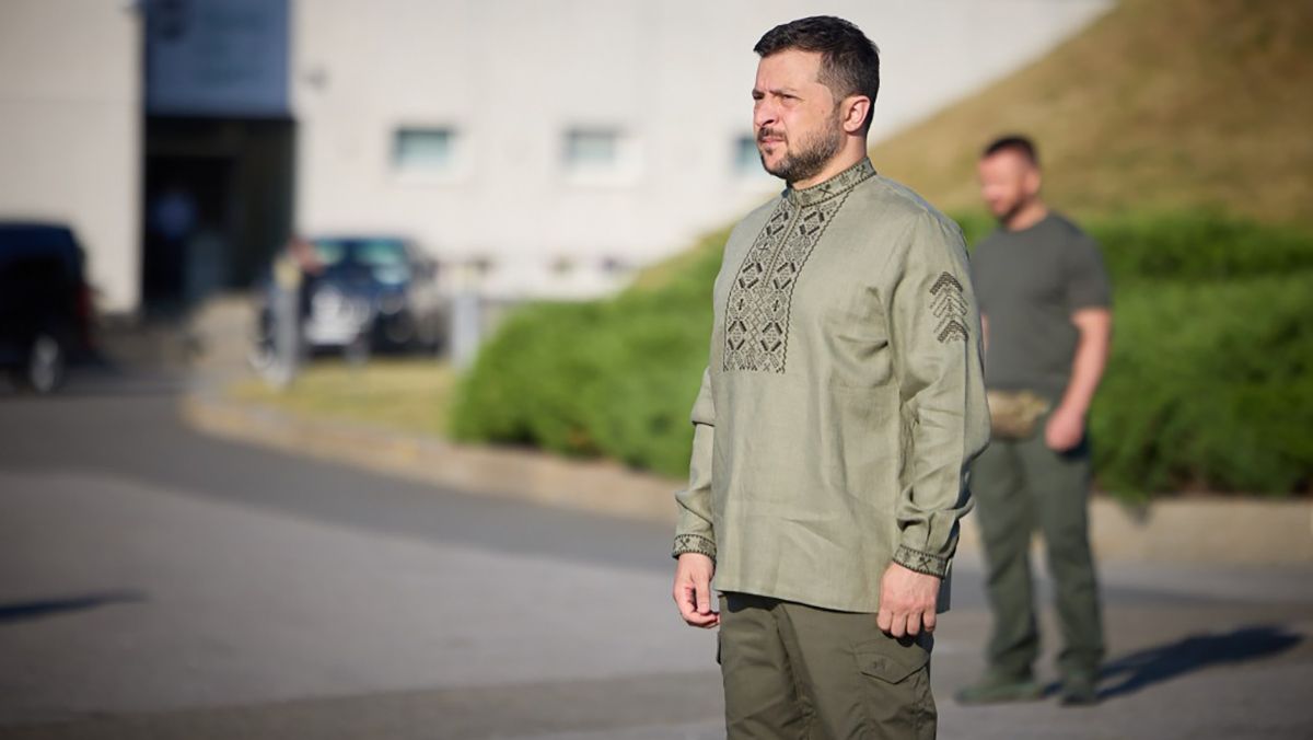 Зеленський у вишиванці від українського бренду Зеленський у вишиванці від українського бренду