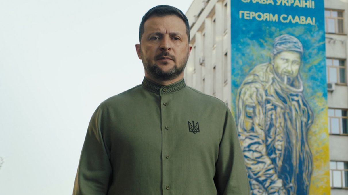 Вишиванка Зеленського на День Незалежності Вишиванка Зеленського на День Незалежності