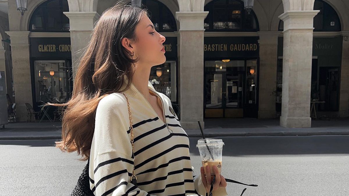 Актуальний светр на осінь 2023 Актуальний светр на осінь 2023