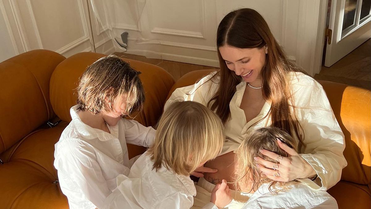 Модные образы Перниль Тейсбек во время беременности Модные образы Перниль Тейсбек во время беременности