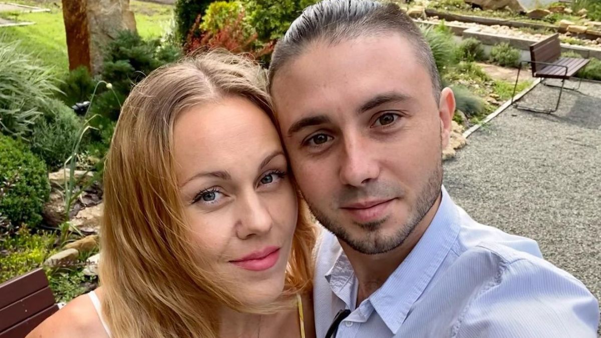 Дружина та діти Тараса Тополі повернулися в Україну – історія його кохання з Alyosha Дружина та діти Тараса Тополі повернулися в Україну – історія його кохання з Alyosha