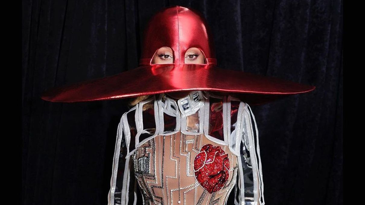 Розкішний образ Бейонсе Розкішний образ Бейонсе