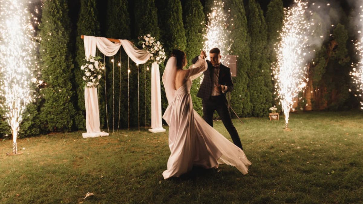 Песни для первого свадебного танца по-украински – слушать онлайн Песни для первого свадебного танца по-украински – слушать онлайн