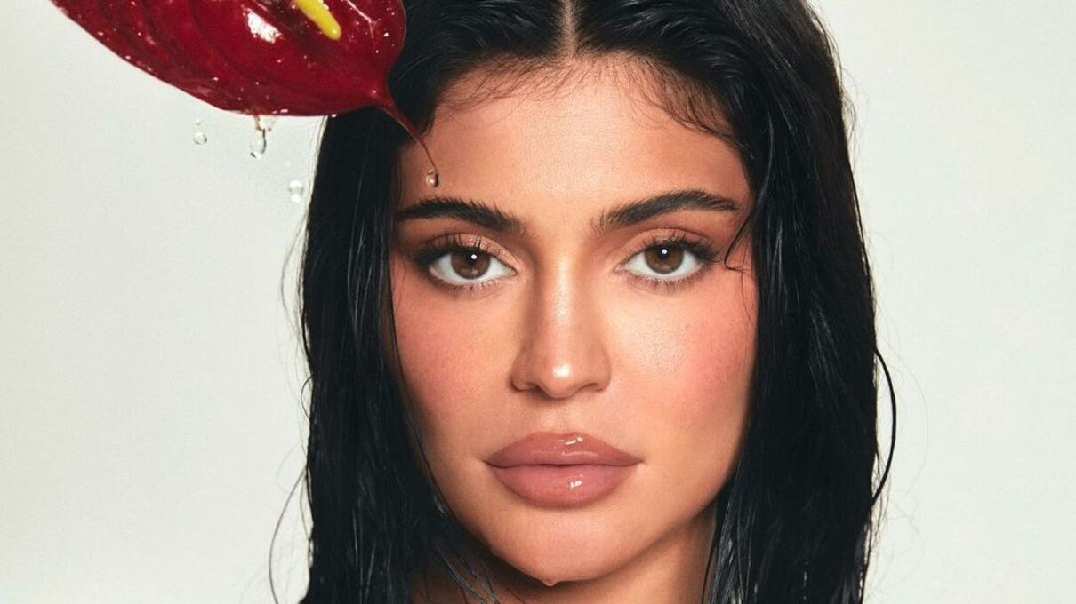 Как увеличить губы Как увеличить губы