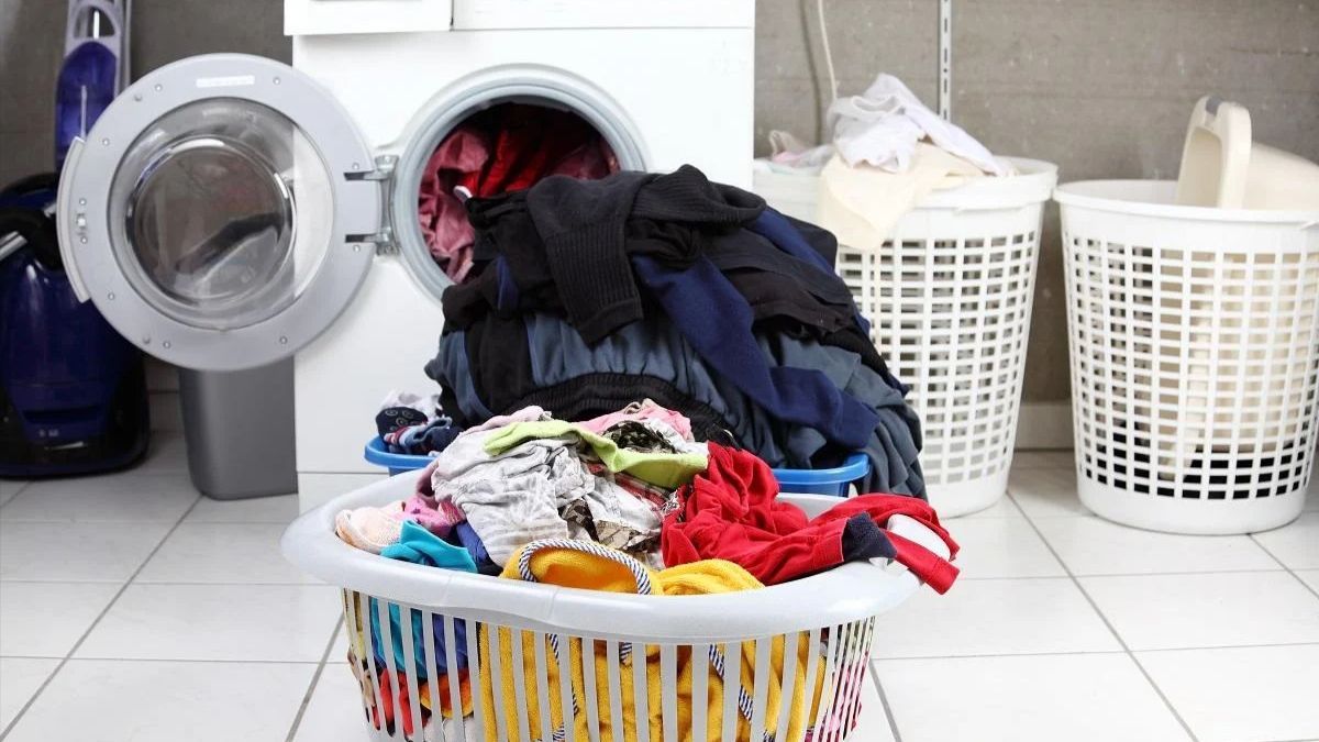 Скільки часу можна носити одяг без прання