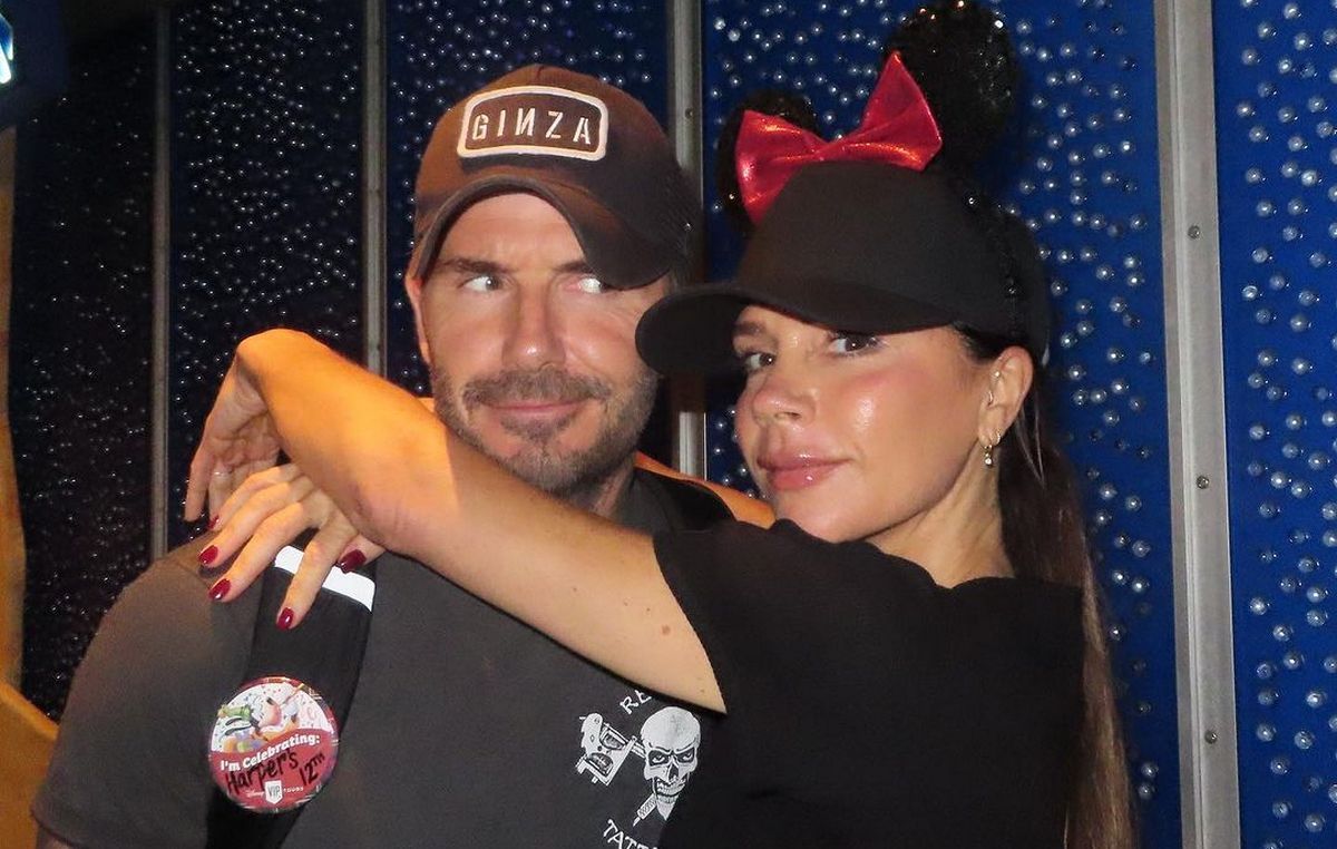 Виктория и Дэвид Бекхэм вынуждены были скрывать отношения Виктория и Дэвид Бекхэм вынуждены были скрывать отношения